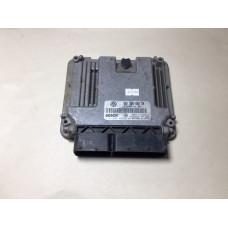 Volkswagen Passat 2.0 Motor Beyni MED9.5.10 0261S02098 06F906056DH