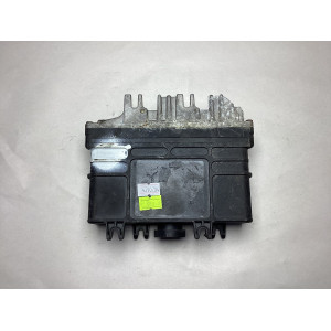 Volkswagen Polo 1.6 Motor Beyni 032906030P IAW1AV.V0