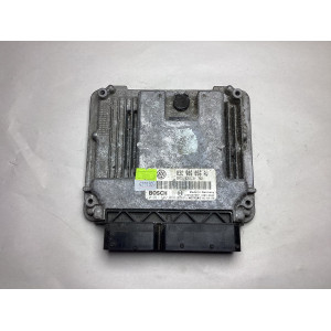 Volkswagen Golf 5 1.4 Motor Beyni 03C906056AJ 0261S02068 MED9.5.10