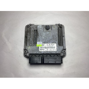 Volkswagen Golf 1.6 FSİ Motor Beyni 03C906056BA 0261S02070 MED9.5.10