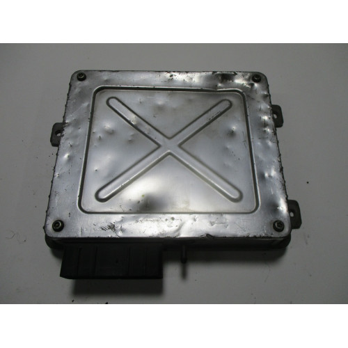 Rover 200 1.1 Motor Beyni E0012 MKC104501