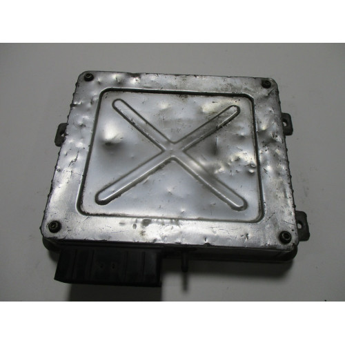 Rover 200 1.1 Motor Beyni E0012 MKC104501