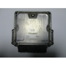 Volvo V40 S40 Motor Beyni 0281010441 28FM0265