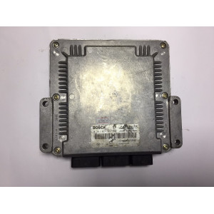 Volvo S40 V40 Motor Beyni 0281011087 8200065996