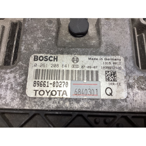 Toyota Yaris Motor Beyni 0261208841 89661-0D270