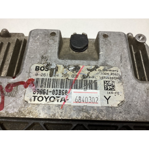 Toyota Yaris 1.0 Motor Beyni 0261S04205 89661-0DB60