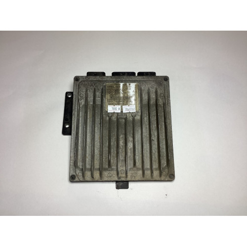 Renault Kangoo Clio 2 1.5 DCI Motor Beyni R0410B027C 8200331477 8200412258 DDCR
