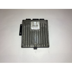 Renault Kangoo 1.5 DCI Motor Beyni 8200331477 8200374153 R0410B023B DDCR