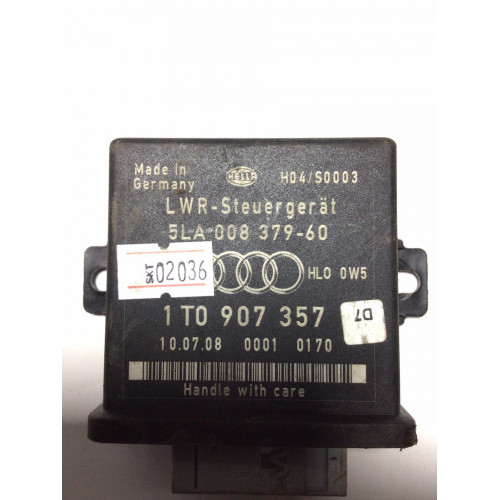 Volkswagen Golf LCM Işık Modülü 5LA008379-60 1T0907357