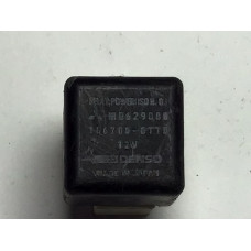 Mitsubishi Toyota Güç Rölesi MB629080 156700-0110