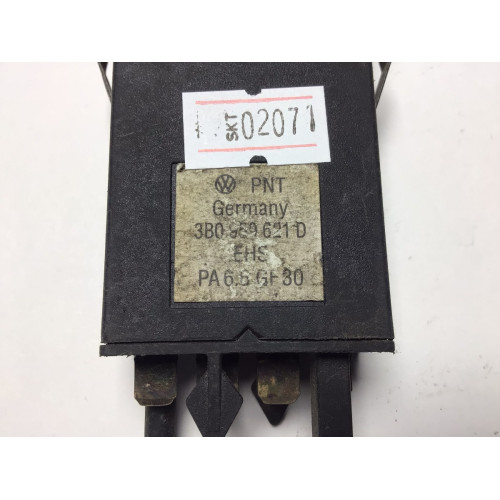 Volkswagen Passat B5 Cam Rezistans Düğmesi 3B0959621D