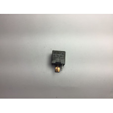 Volkswagen Audi Seat Skoda Yakıt Pompa Rölesi 191906383C