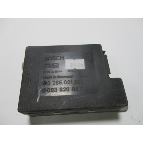 Mercedes Benz E W124 Airbag Kontrol Ünitesi 0038200610 0285001050