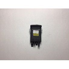 Audi A4 Dörtlü Flaşör Düğmesi 8D0941509