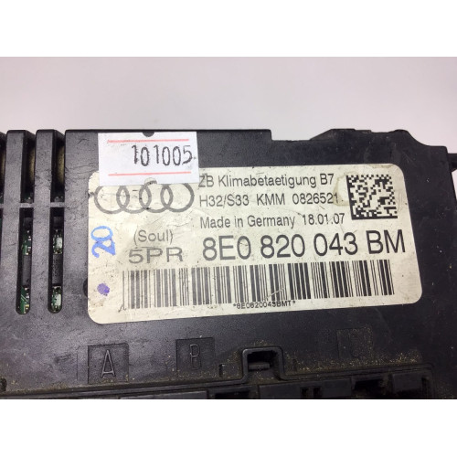 Audi A4 Klima Kontrol Paneli 8E0820043BM 0826521