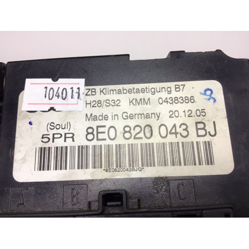 Audi A4 Klima Kontrol Paneli 8E0820043BJ 0438386