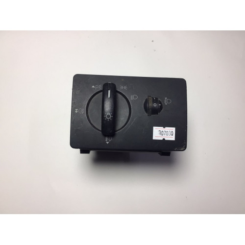 Ford Focus Far Anahtarı 4M5T-13A024-LA