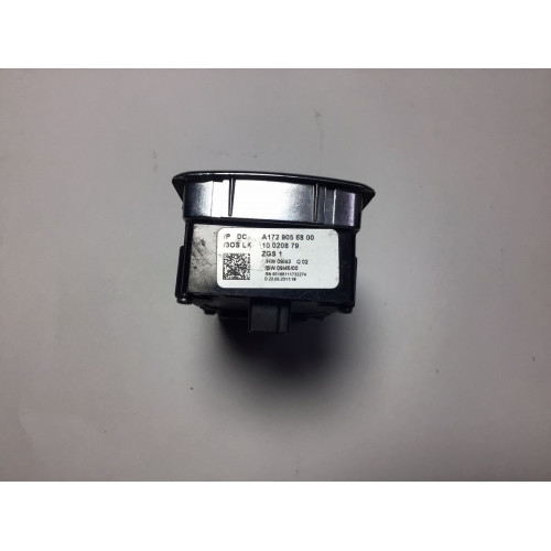 Mercedes W204 Cam Kaldırma Düğmesi A1729056800 10020879