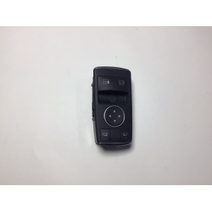 Mercedes W204 Cam Kaldırma Düğmesi A1729056800 10020879