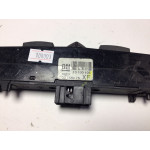 Opel Astra H Zafira B Dörtlü Flaşör Düğmesi 13100105 03758075
