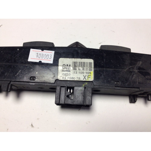 Opel Astra H Zafira B Dörtlü Flaşör Düğmesi 13100105 03758075