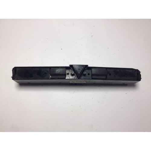Opel Astra H Zafira B Dörtlü Flaşör Düğmesi 13100105 03758075