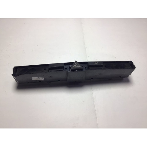 Opel Astra H Zafira B Dörtlü Flaşör Düğmesi 13100105 03758075