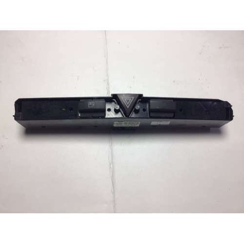 Opel Astra H Zafira B Dörtlü Flaşör Düğmesi 13100105 03758075