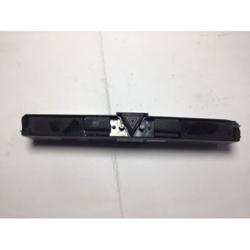 Opel Astra H Zafira B Dörtlü Flaşör Düğmesi 13100105 03758075