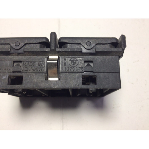 BMW E32 E34 Cam Kaldırma Düğmesi 1379075