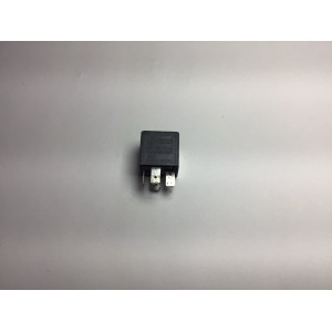 Audi A4 S4 Röle V23134-B52-X301 8D0951253A