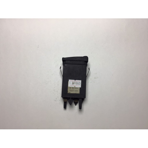 Audi 80 90 100 Cam Isıtıma Düğmesi 893941503B