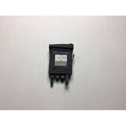 Audi 80 90 Kilitlenme Önleyici Düğme 893941528A
