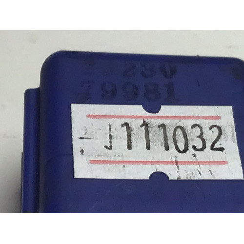 Nissan Yakıt Pompası Rölesi 2523079981