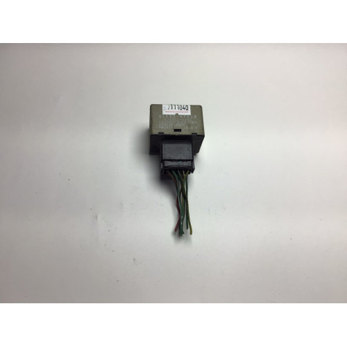 Toyota Sinyal Flaşör Rölesi 81980-50030 066500-4650