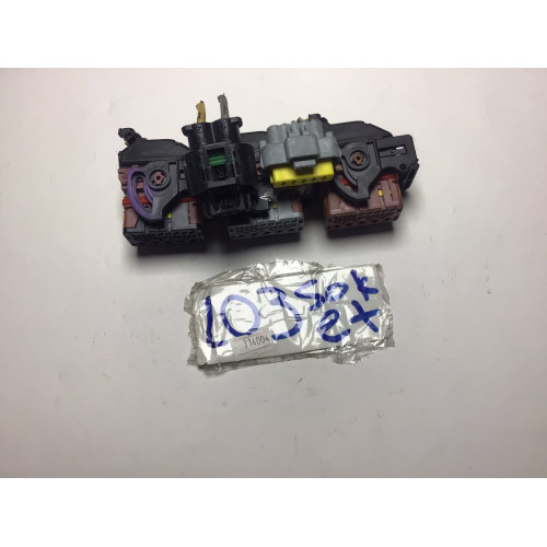 Peugeot Citroen L03 Sigorta Soketi
