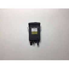 Audi A4 B5 Dörtlü Flaşör Düğmesi 8D0941509C