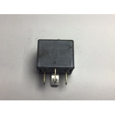 Volkswagen Audi Skoda Röle 141951253B 20240072
