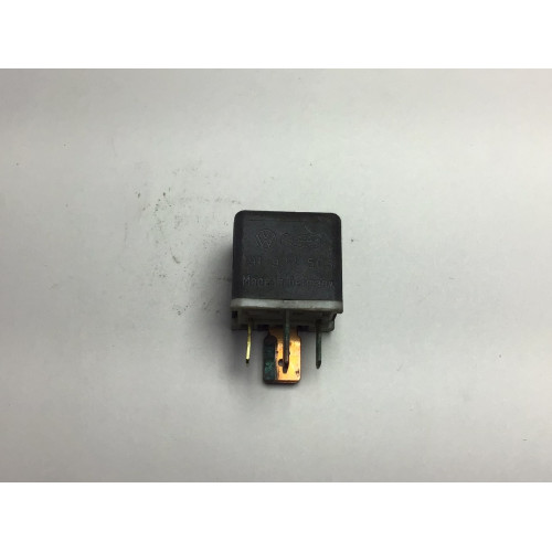 Volkswagen Golf 4 Bora Passat Jetta Polo Audi Klima Rölesi 191937503