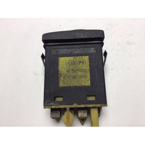 Audi A4 Arka Sis Farı Anahtarı 4D0941563A
