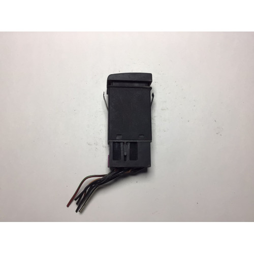 Volkswagen Beetle Dörtlü Flaşör Düğmesi 1C0953235