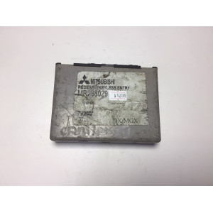 Mıtsubıshı Carisma Merkezi Kilitli Kontrol Ünitesi MR238029 