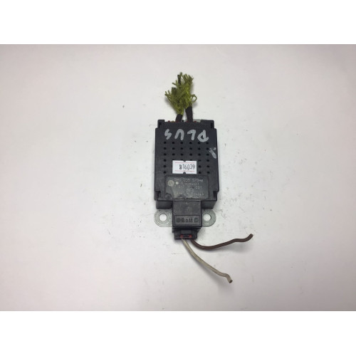Volkswagen Golf Anten Amplifikatör Beyni 5M0035570B 7617310031