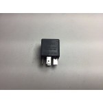 Audi A4 S4 Röle V23134-B52-X301 8D0951253A