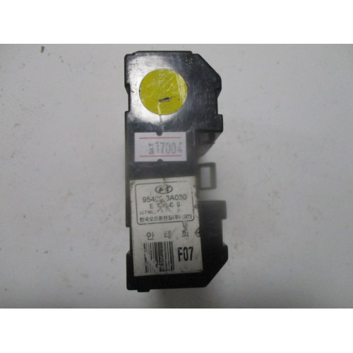 Hyundai Trajet Sigorta Kutusu 95400-3A030
