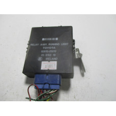 Toyota Carina Işık Rölesi 82810-05010 
