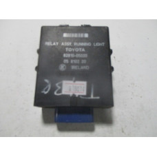 Toyota Carina Işık Rölesi 82810-05020