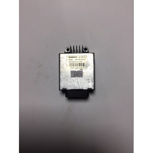 Mercedes Klima Kontrol Ünitesi 4460240120