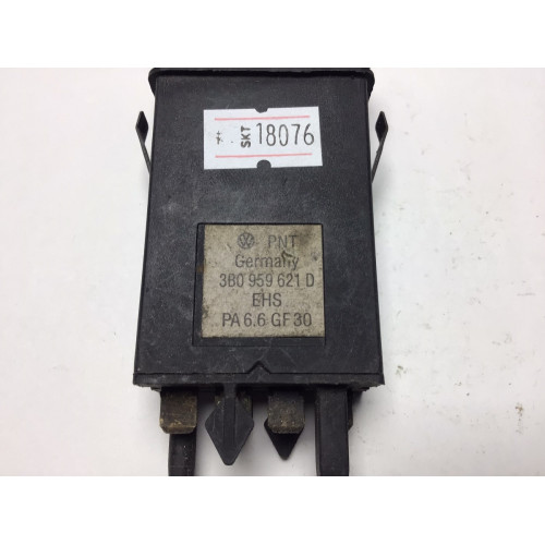 Volkswagen Passat B5 Cam Rezistans Düğmesi 3B0959621D
