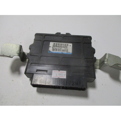 Mitsubishi Pajero Şanzıman Modülü MR400420 X2T34172